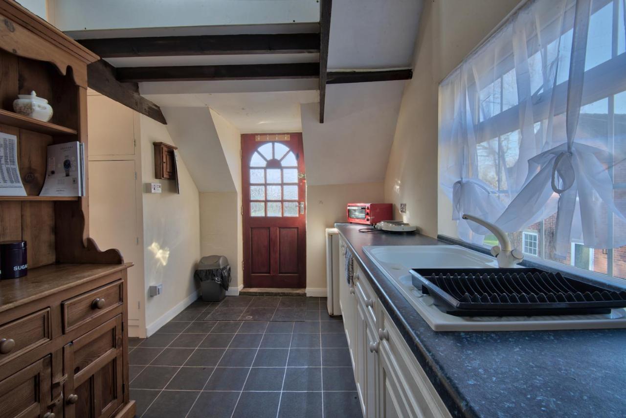 17Th-Century One Bed Studio With Parking & Garden! Elkesley Eksteriør bilde