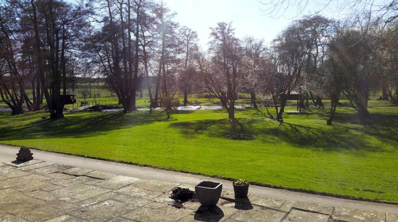 17Th-Century One Bed Studio With Parking & Garden! Elkesley Eksteriør bilde